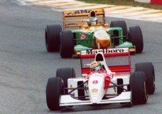 F1 Battle -  Senna vs Prost vs Schumacher Silverstone 1993