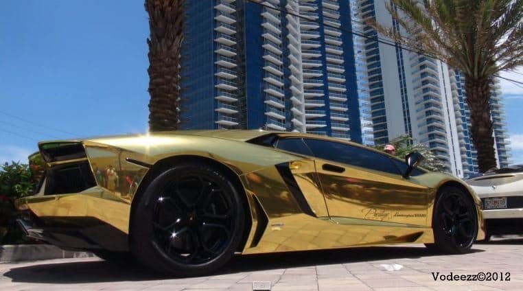 Waarom niet, een Gouden Lamborghini Aventador