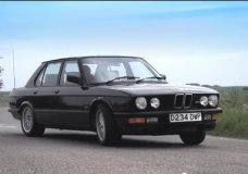 DRIVE - Chris Harris Test BMW E28 M5