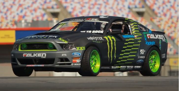 Vaughn Gittin Jr's 2013 Monster Energy Mustang RTR