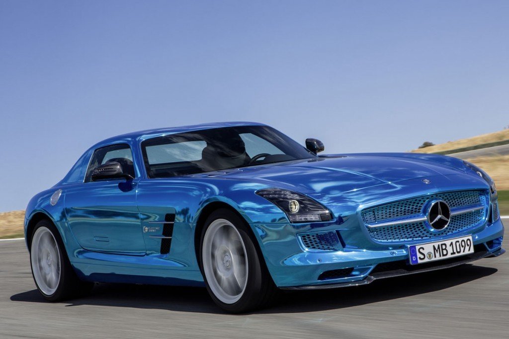 DRIVE - Mercedes SLS Electric Drive