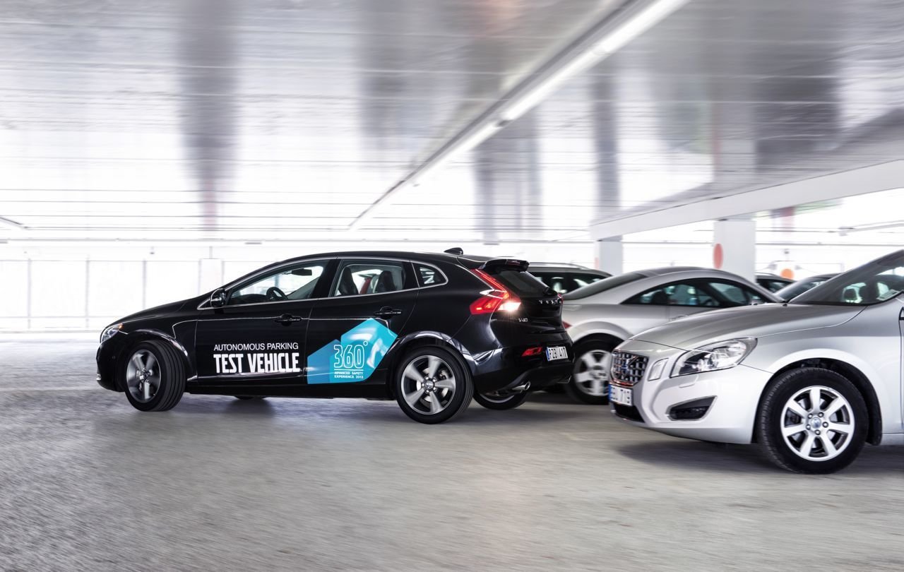 Volvo's parkeren zichzelf dankzij Autonoom Parkeren