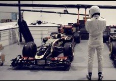 The Stig breekt in bij Lotus F1