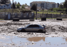 Komt Deze Subaru WRX STI nog uit de modder?