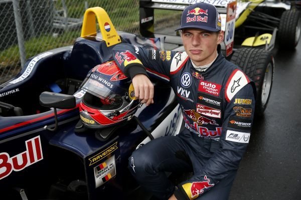 Max Verstappen officieel bevestigt als Toro Rosso coureur