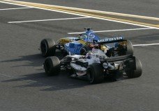 F1 Battle - Raikkonen vs Fisichella Suzuka 2005
