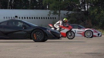 McLaren P1 vs Porsche 918 Spyder vs Ducati 1199 Superleggera