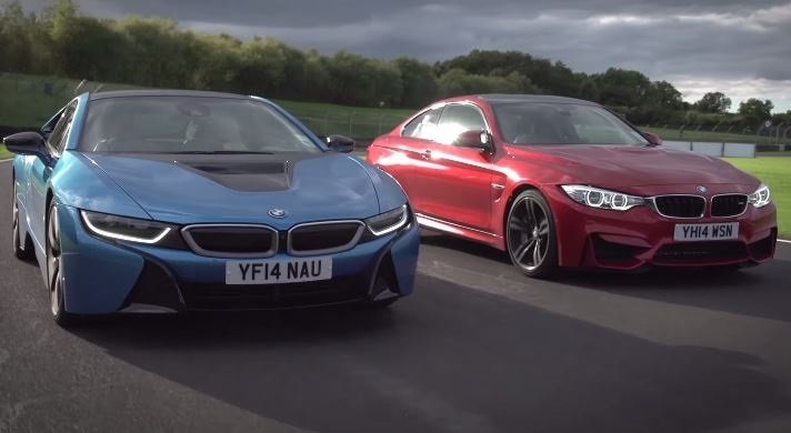 Track Battle: BMW I8 zit M4 op de hielen