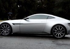 Aston Martin DB10 op de set van James Bond's Spectre