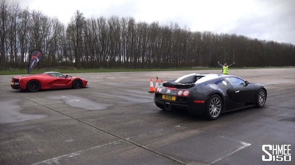 Veyron en LaFerrari houden dragrace tot 330 km/h