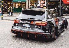 Jon Olsson maakt ritjes met Uber Gebruikers in zijn Audi RS6 DTM
