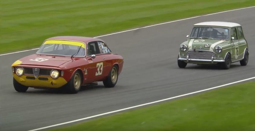 Geweldige track battle Alfa Romeo vs Mini