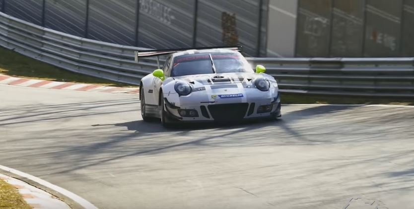Porsche 911 GT3 R opent Nurburgring seizoen