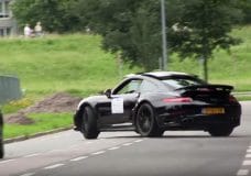 Porsche-911-Turbo-S-Fail