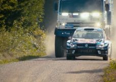Kamaz truck achtervolgt Polo R WRC