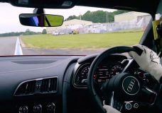 Onboard bij The Stig in de Audi R8 V10 Plus