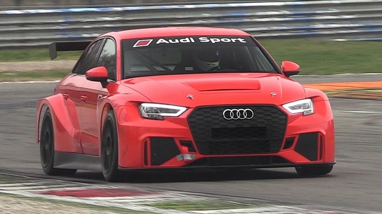 Audi RS3 LMS TCR Test op Monza