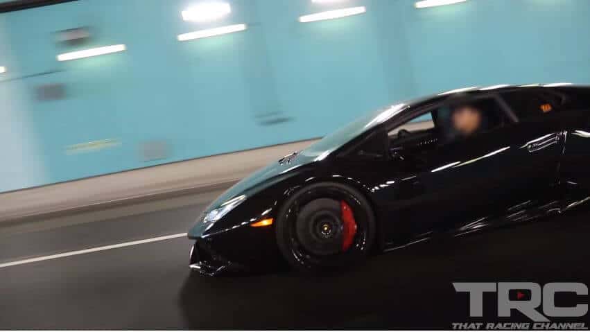 Lamborghini Huracan vs Toyota Supra