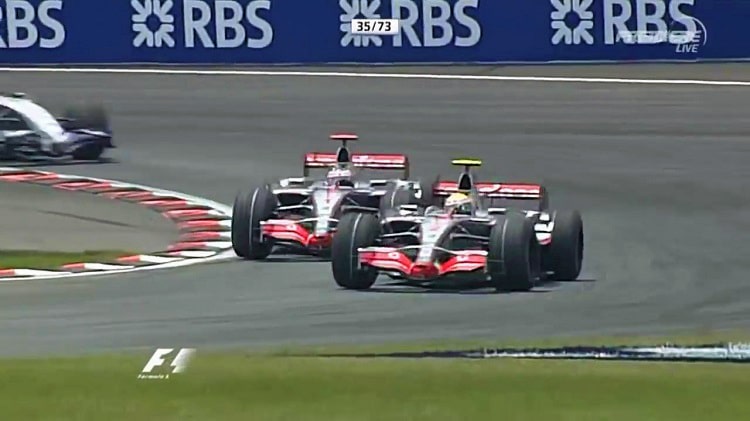 Hamilton-vs-Alonso-usa-2007