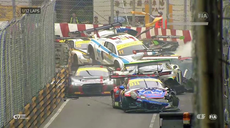 FIA-GT-World-Cup-Macau-Crash-2017