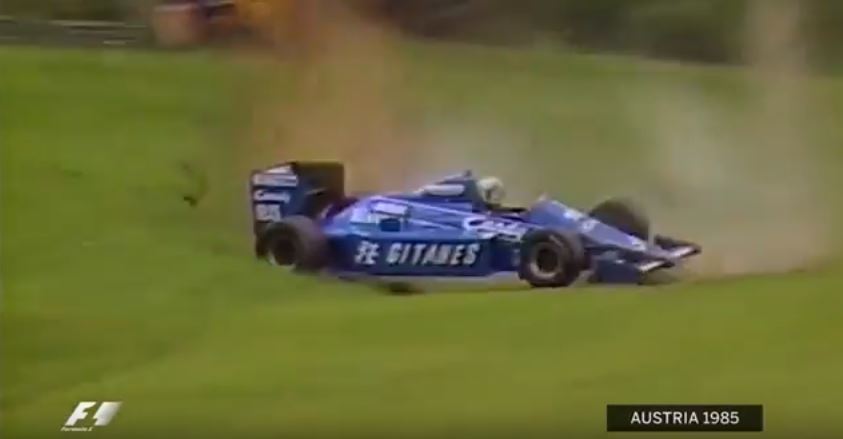 Andrea de Cesaris' quadruple flip tijdens de Oostenrijkse