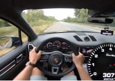 Porsche Cayenne Turbo haalt 307 kmh
