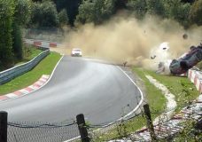 Porsche-911-GT3-Cup-Crash