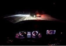 BMW M4 en Audi RS4 driften in de sneeuw