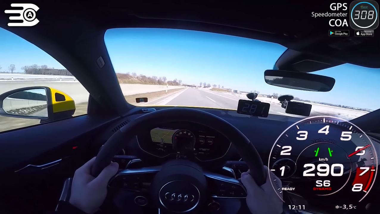 Audi TT RS tikt 290 kmh aan