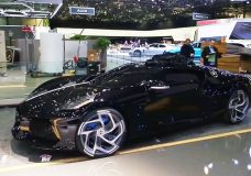 De Bugatti La Voiture Noire is nog hartstikke nep