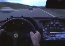 Ferrari F40 naar topsnelheid