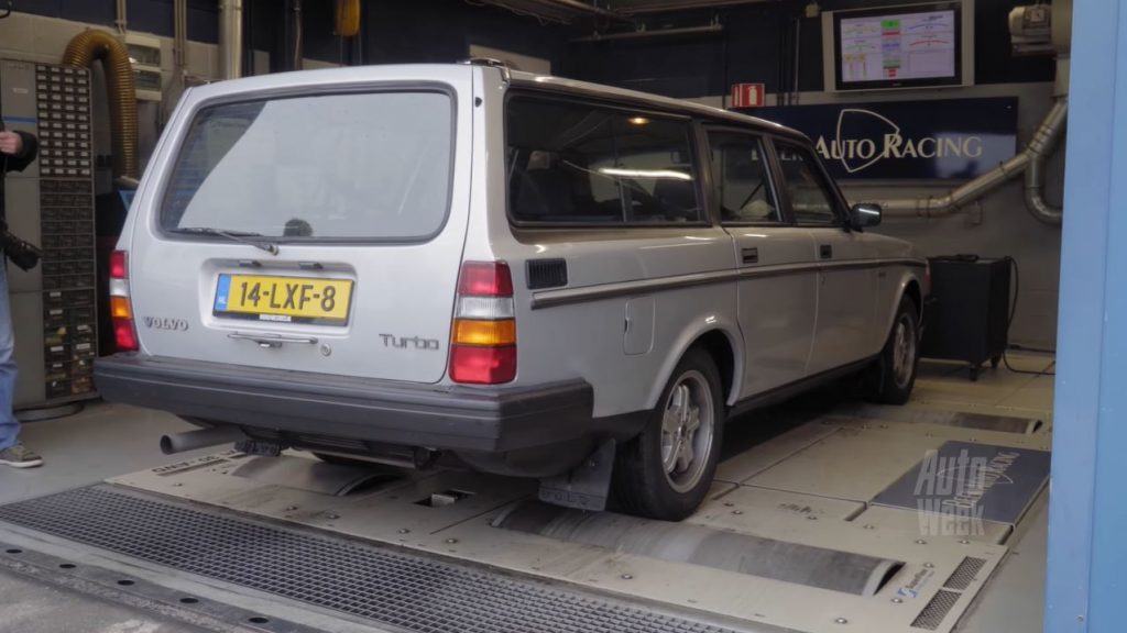 Op de Rollenbank - Volvo 240 Turbo Estate