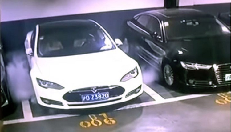 Tesla Model 3 doet aan zelfontbranding in Shanghai