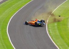 Fernado Alonso Crash Indy 500