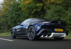 Review van de Aston Martin Vantage AMR