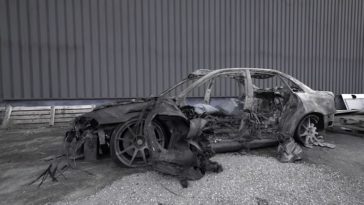 Audi S4 van Philipp Kaess is volledig afgebrand
