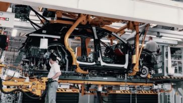 Bentley-Bentayga-productie
