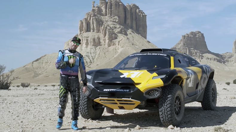 Ken Block reed met de elektrische Odyssey 21 in de Dakar Rally