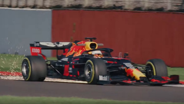 Red Bull RB16 en Max Verstappen voor het eerst in actie