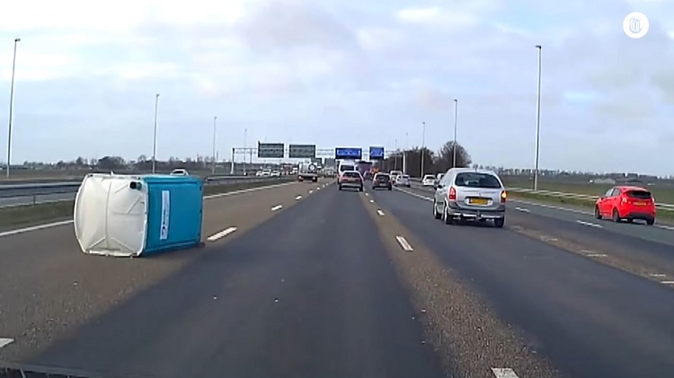 Eco Toilet verliest Dixi op de A9