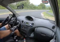 Nederlander crasht met Toyota Yaris T-Sport tijdens Touristenfahrten