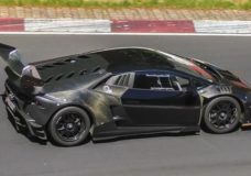 carbon fiber Lamborghini Huracan