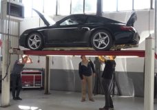 Porsche 911 Carrera met 296.451 km