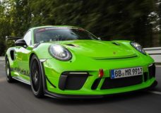 Manthey-Racing-Porsche-911-GT3-RS