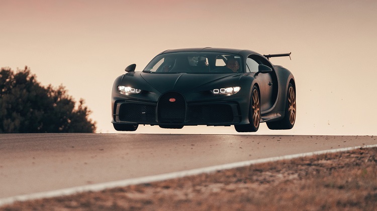 bugatti-chiron-pur-sport-testing