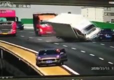 crash op chinese brug