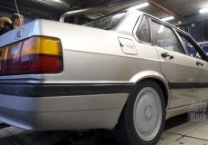 Op de Rollenbank - Audi 90 2.0