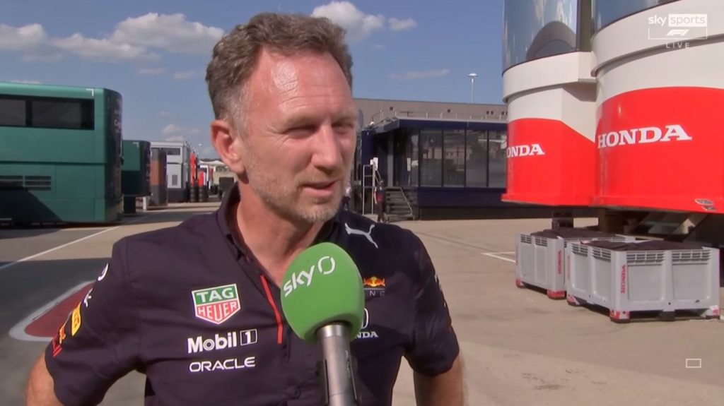 Christian Horner woest op Lewis Hamilton