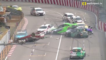 Touring car cup crash Macau