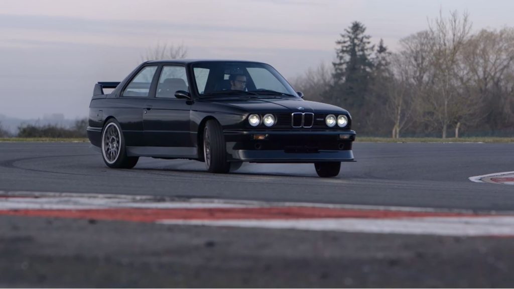 Redux BMW E30 M3 Restomod kost €385.000